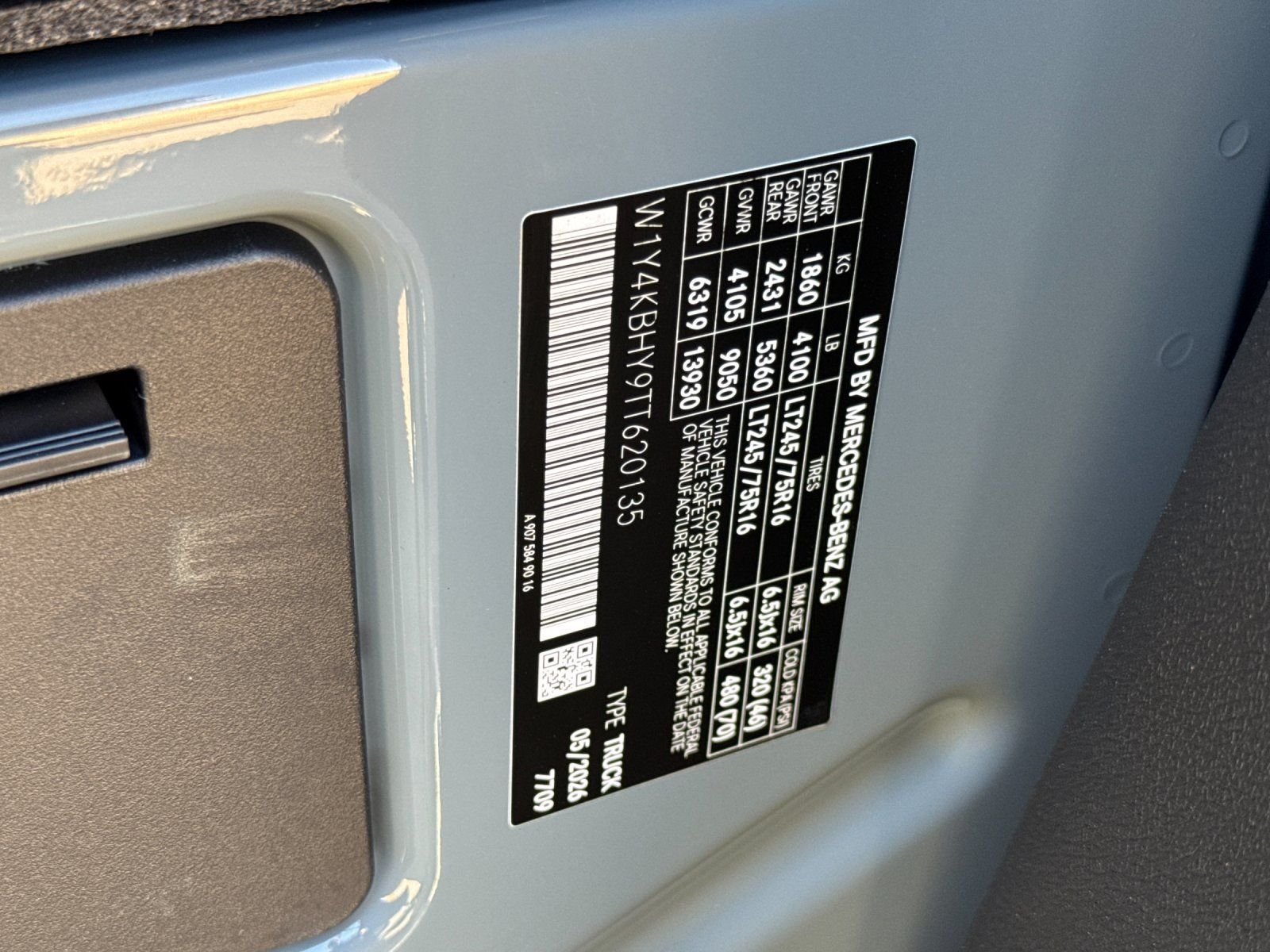 New 2026 Blue Grey Mercedes-Benz Cargo 144 WB image 33