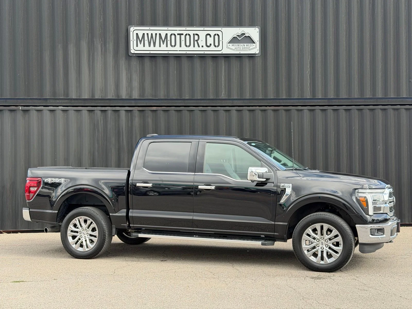 Used 2025 Black Ford Lariat image 1