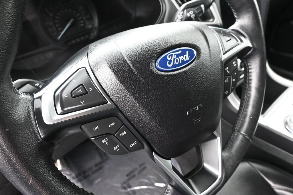 Used 2023 Black Ford SEL image 22