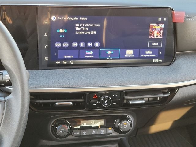 2026 Nissan KICKS SV - Photo 14