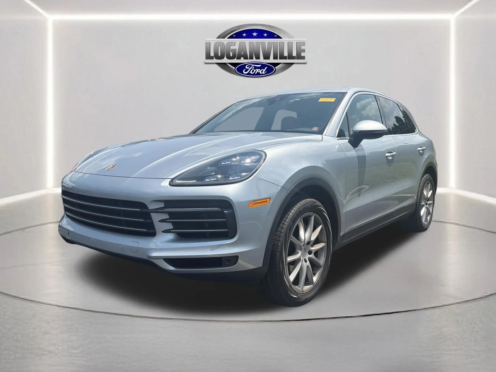 Used 2020 Silver Porsche Base image 1