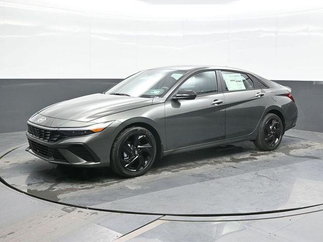 New 2026 Gray Hyundai SEL Sport image 5