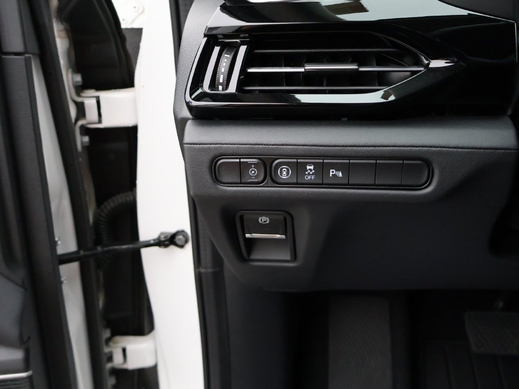 Used 2024  Acura Technology image 31
