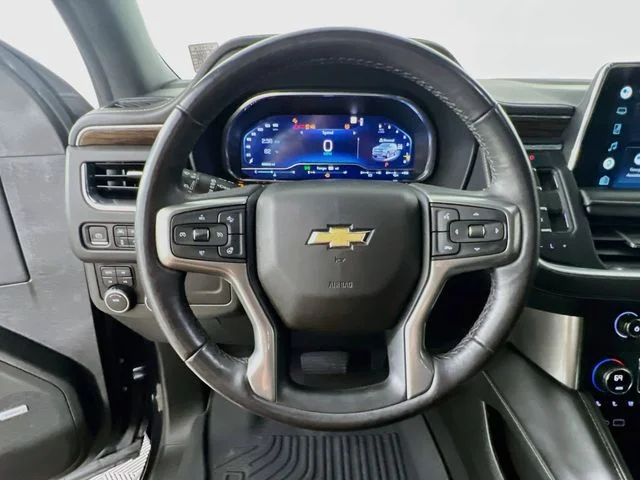 Used 2022 Gray Chevrolet Premier image 12