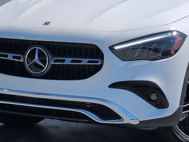 New 2026 Polar White Mercedes-Benz GLA 250 image 11