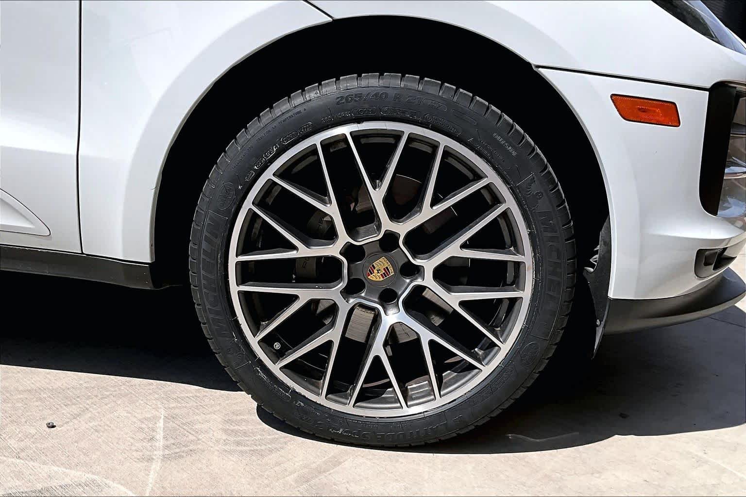 Certified Used 2021 Carrara White Metallic Porsche S image 11