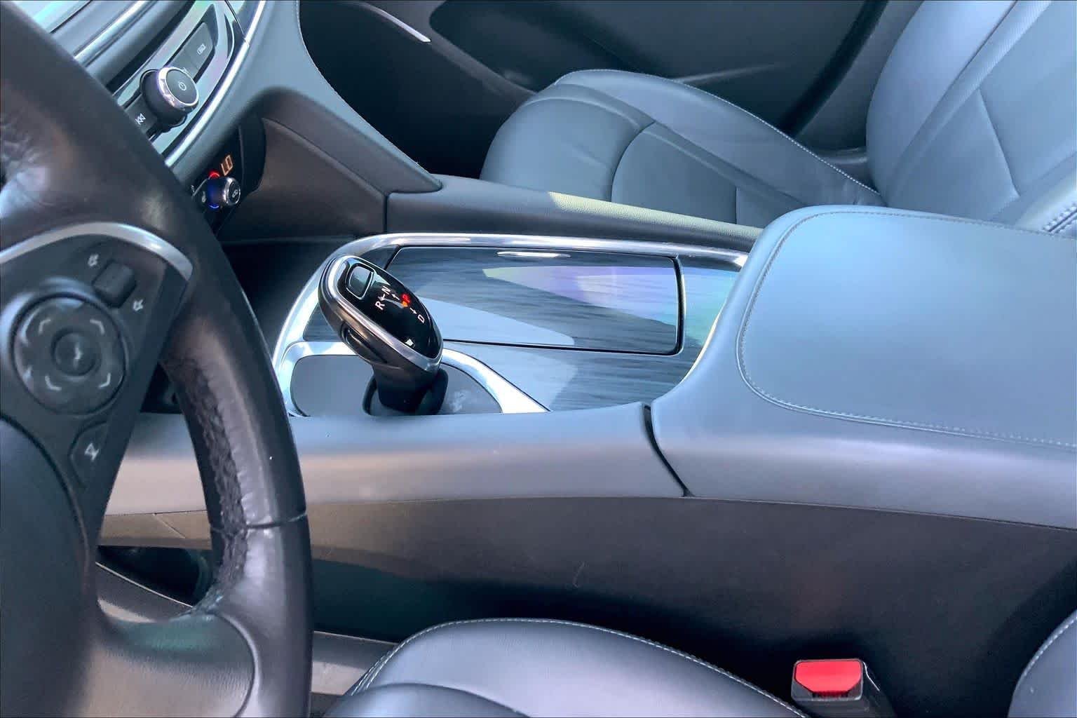 Used 2019 Quicksilver Metallic Buick Essence image 17