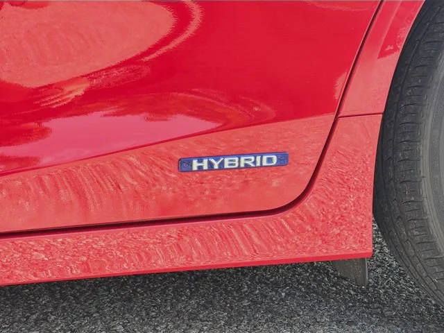 Used 2014 Red Line Lexus Hybrid image 41