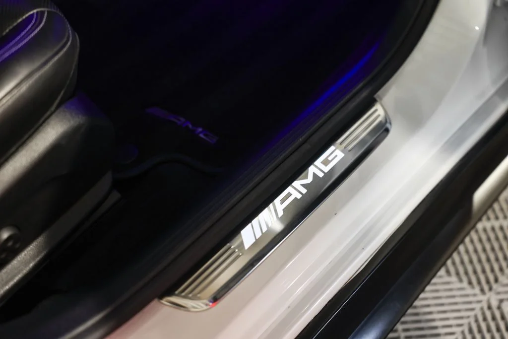 Used 2019 White Mercedes-Benz Base image 26