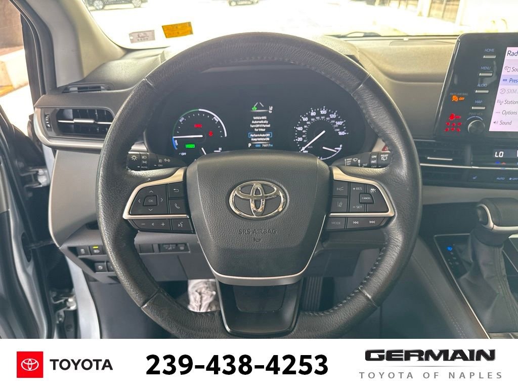 Used 2022 Silver Toyota XLE image 14