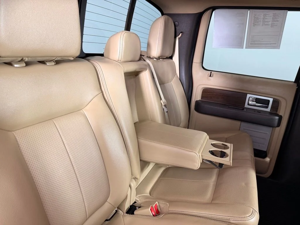 Used 2014 Red Ford Lariat image 21