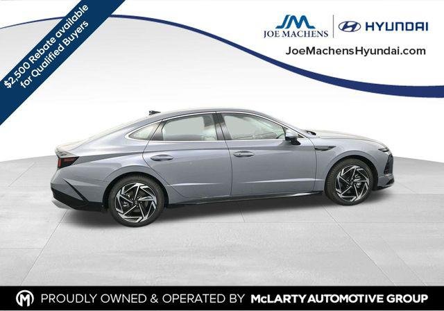 New 2026 Blue Hyundai SEL Sport image 9