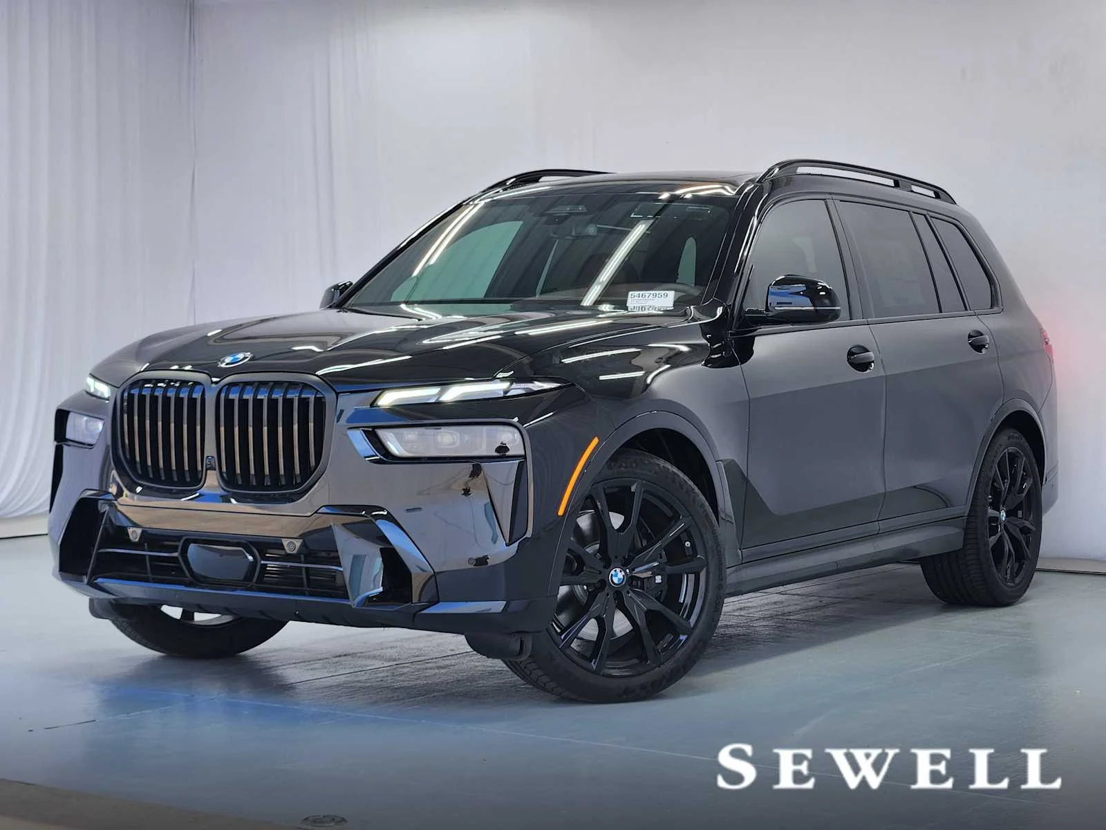 2027 BMW X7