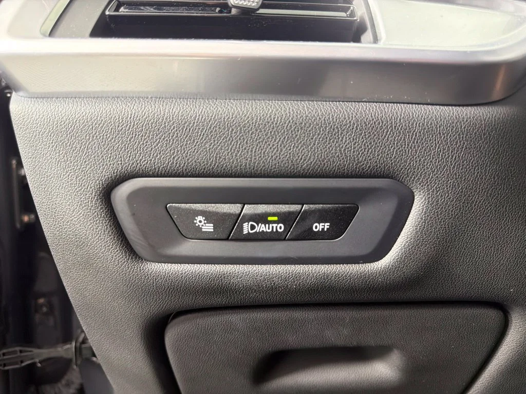 Certified Used 2024 Gray BMW M60i image 27