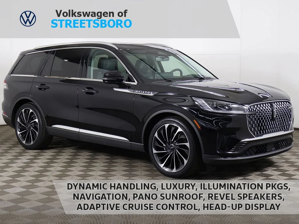 2025 Lincoln Aviator Reserve AWD's photo