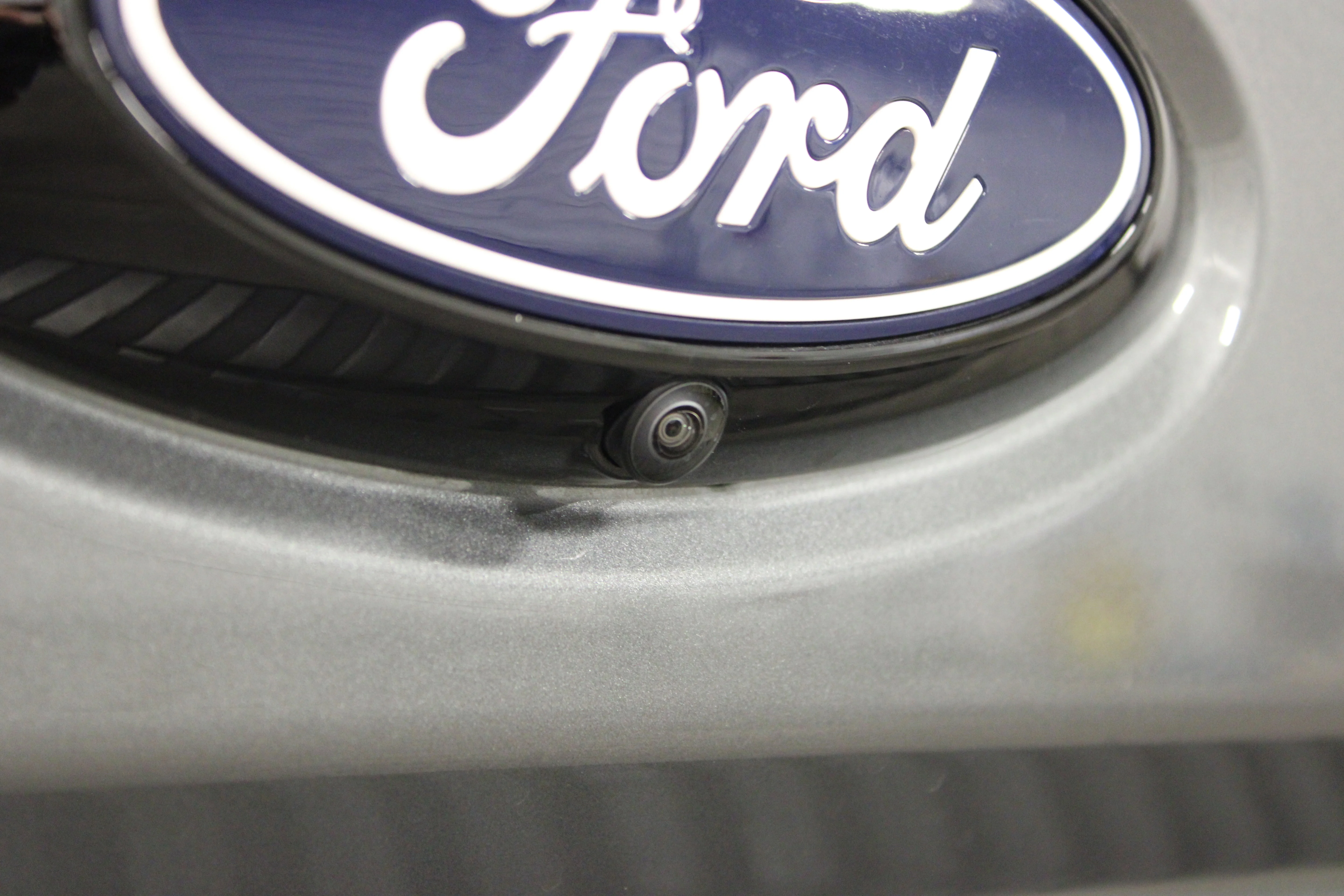 Used 2025 Gray Metallic Ford XLT image 11