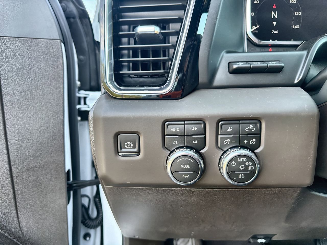New 2026 Glacier White Tricoat GMC Denali image 15