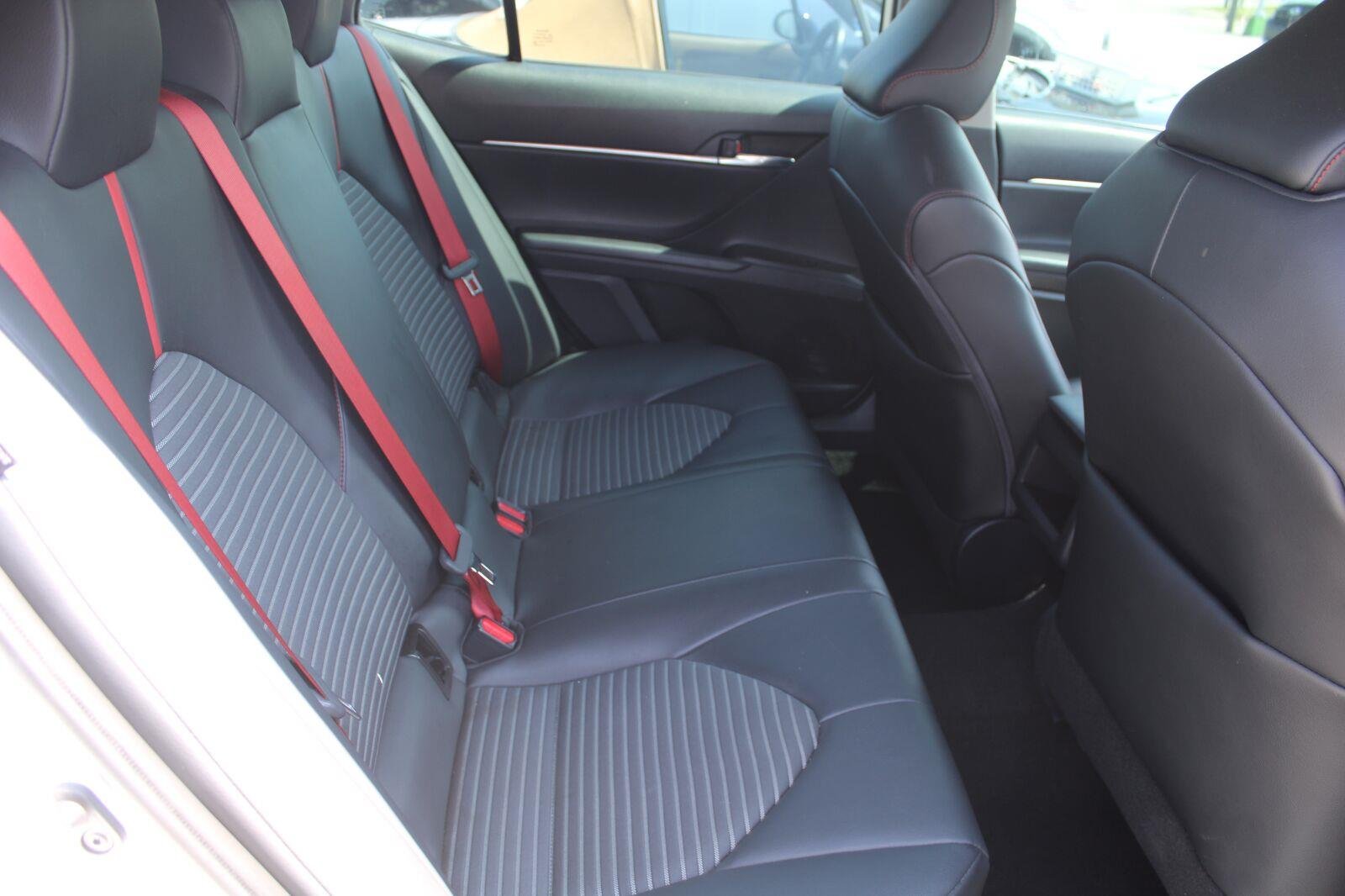 Used 2022 Wind Chill Pearl w/Midnight Black Metallic Roof Toyota TRD image 5