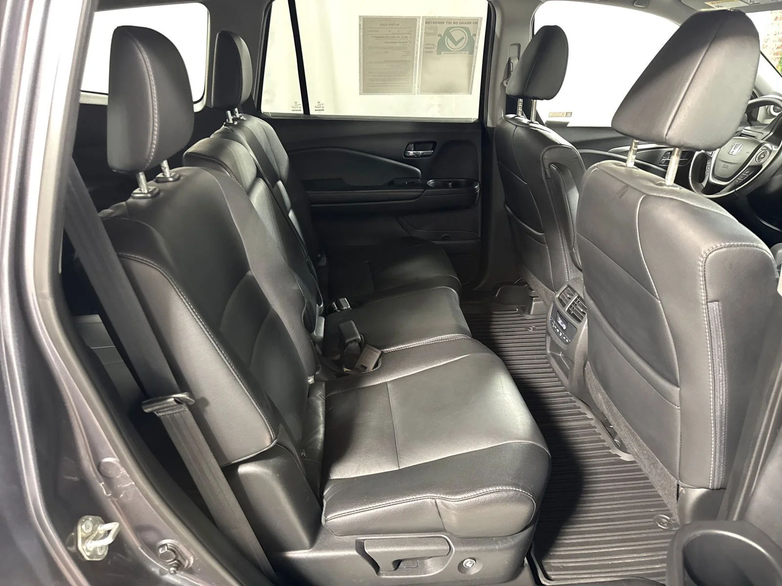Used 2018 Modern Steel Metallic Honda EX-L image 25
