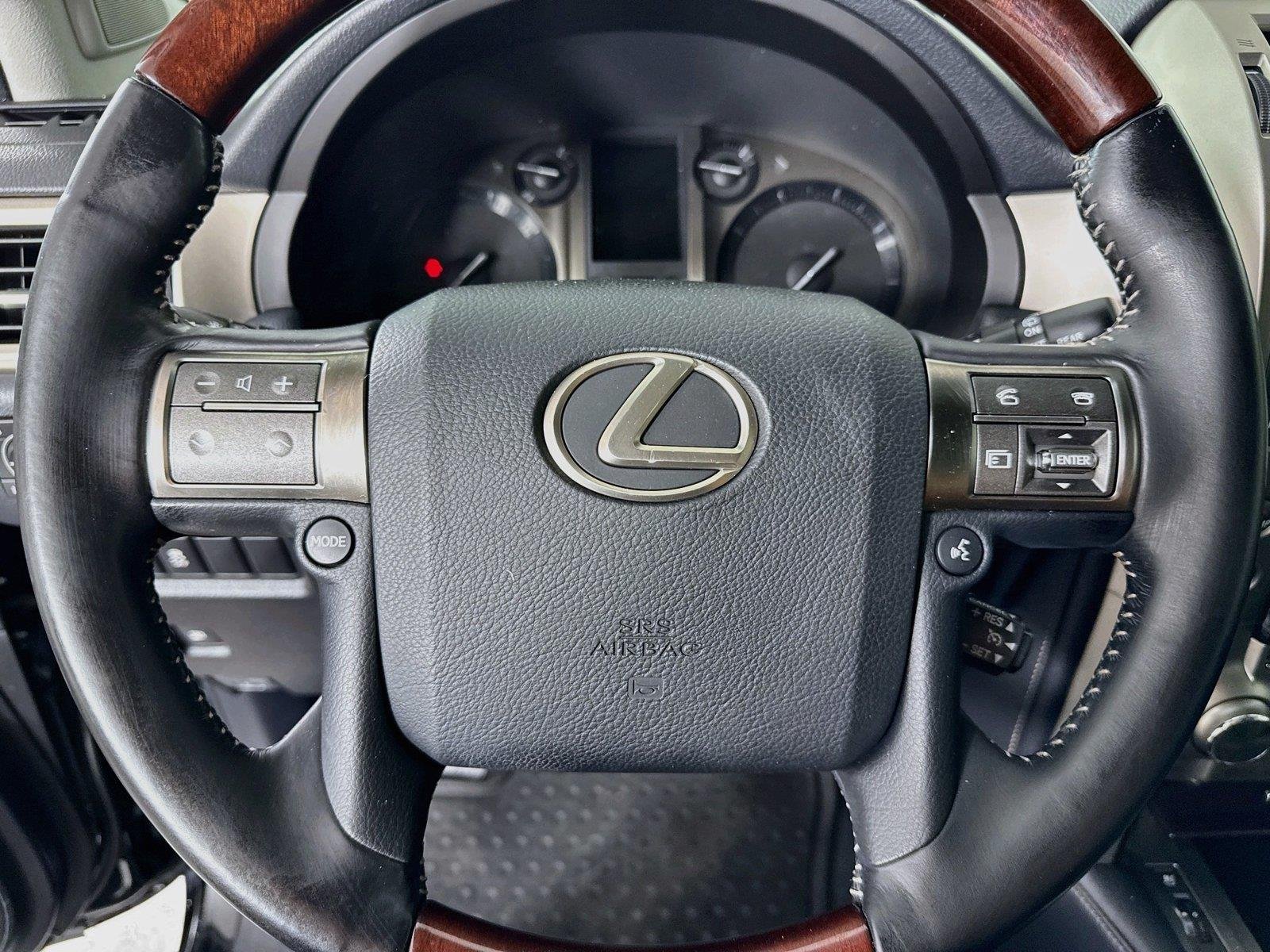 Used 2017 Black Onyx Lexus GX 460 image 17