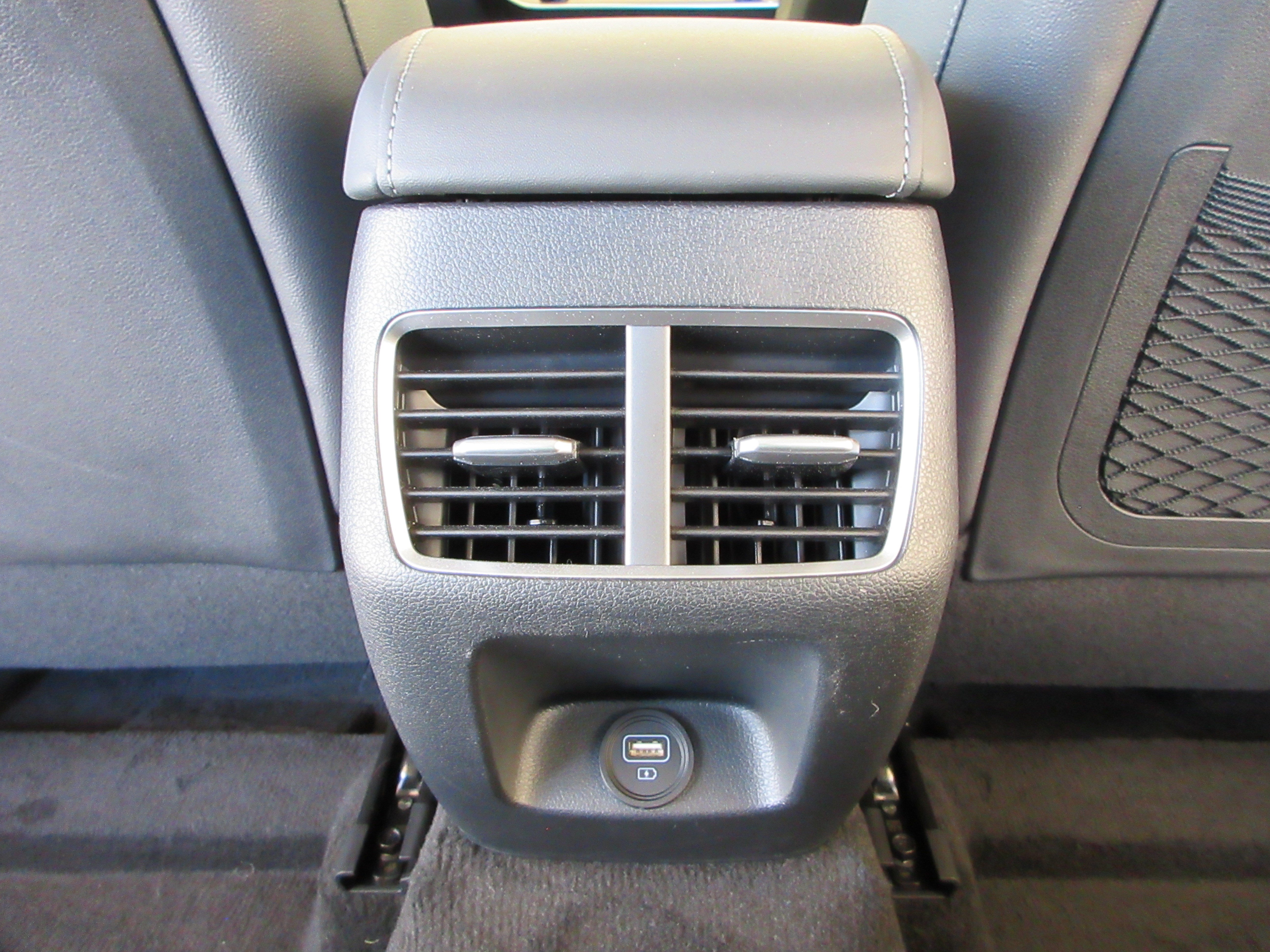 Used 2023 Portofino Gray Hyundai Limited image 22