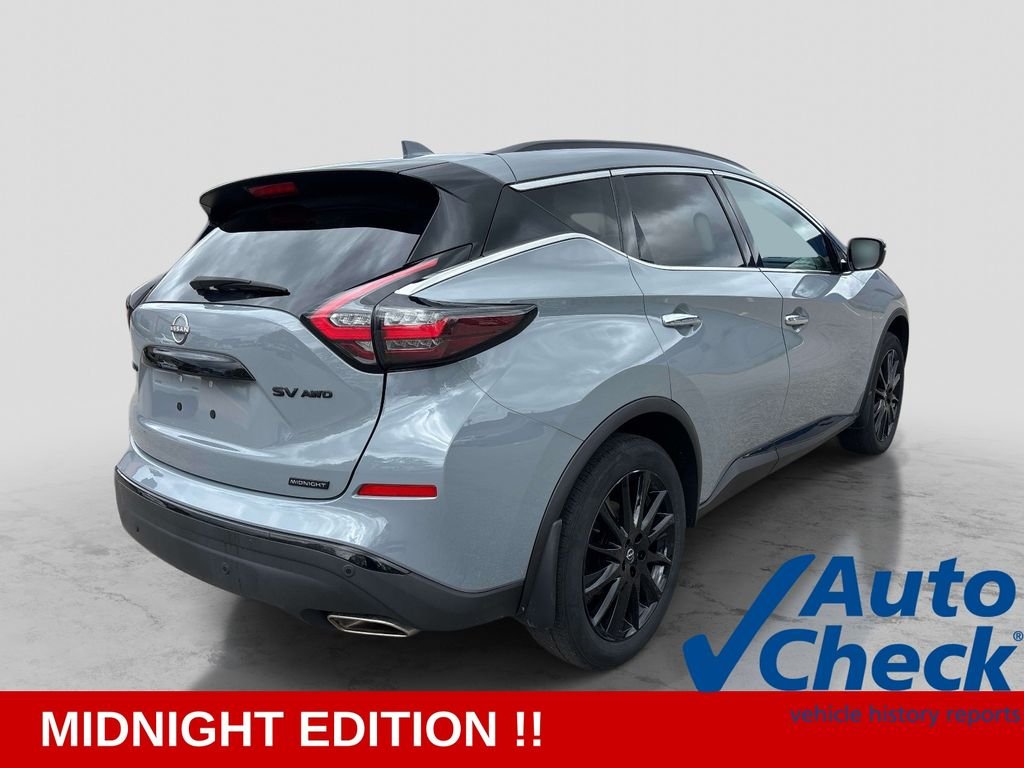 Used 2024 Gray Nissan SV image 5