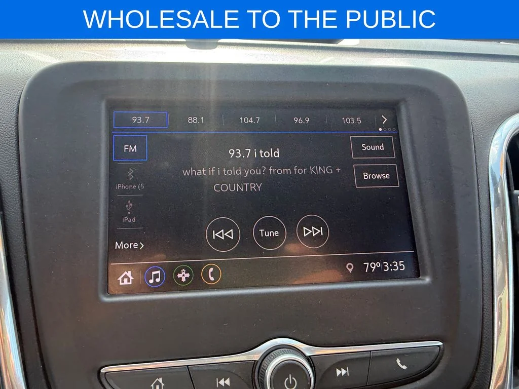 Used 2020 Silver Chevrolet LT image 12