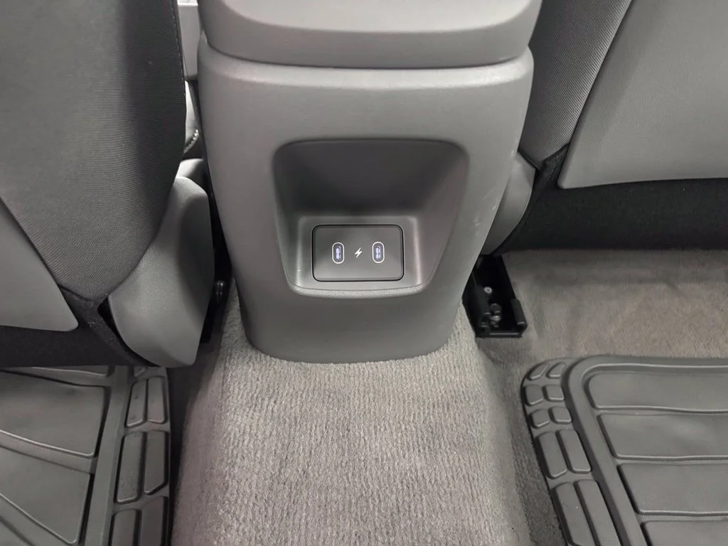 Certified Used 2024 White Hyundai SEL image 37