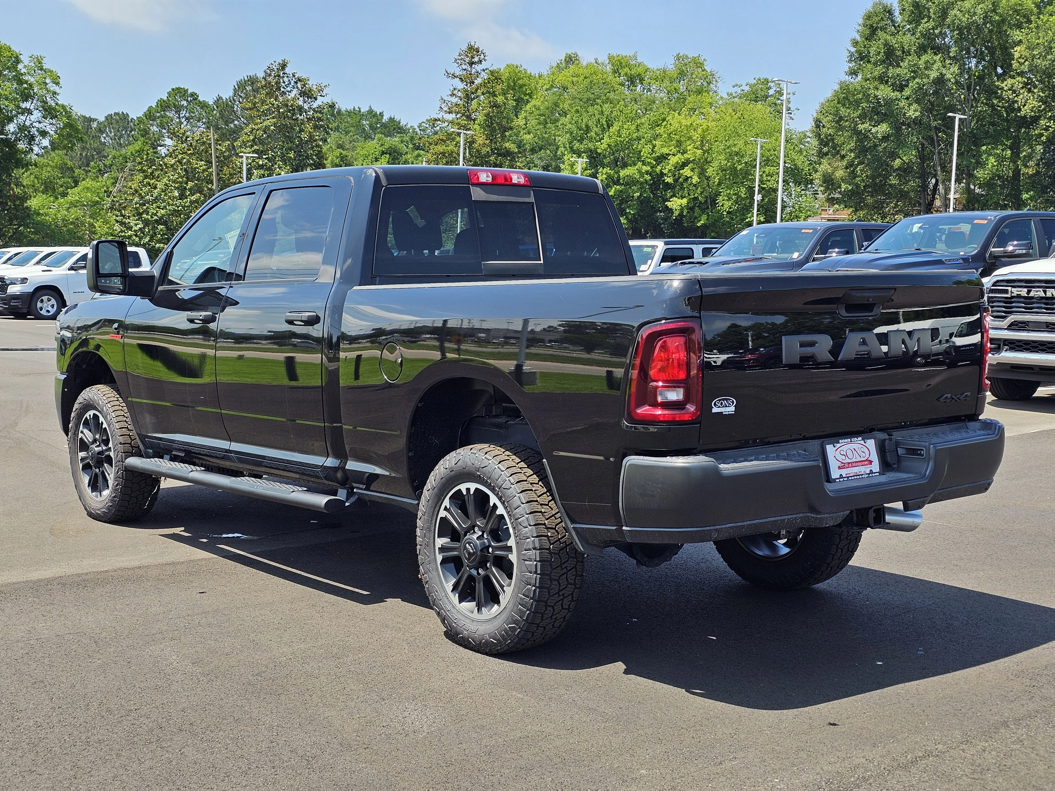 2025 RAM 2500 Tradesman - Photo 14