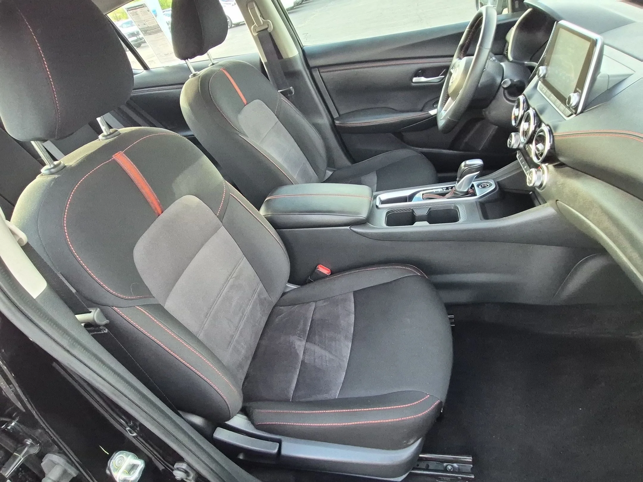 Used 2025 Super Black Nissan SR image 26