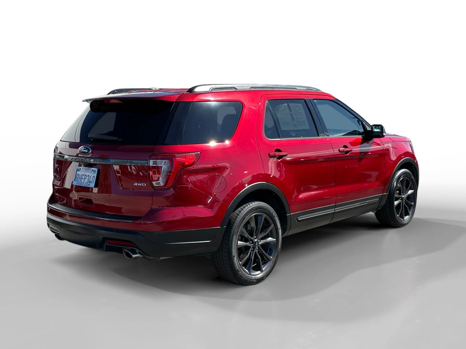Used 2018 Ruby Red Metallic Ford XLT image 5