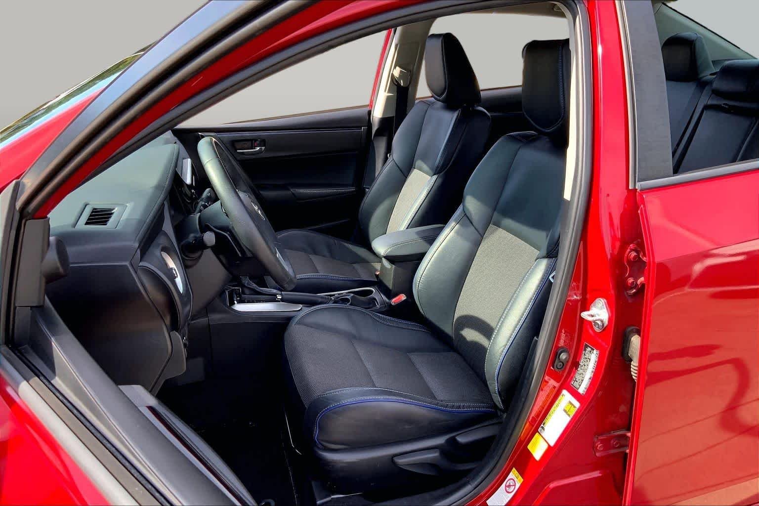 Pre-Owned 2018 Toyota Corolla SE