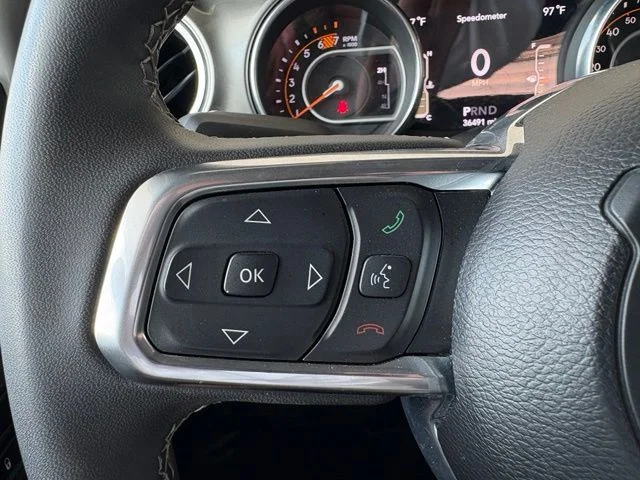 Used 2023 White Jeep Sahara image 23