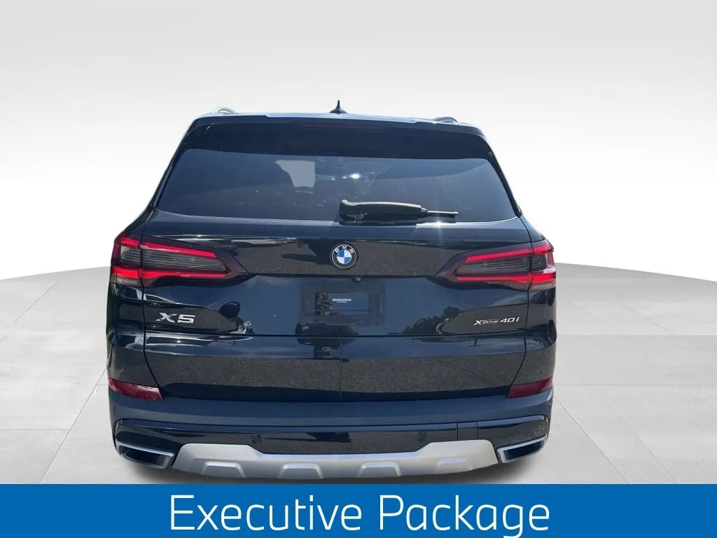 Used 2020 Black BMW xDrive40i image 4