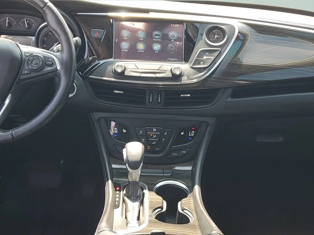 Used 2019 CHILI RED METALLIC Buick Essence image 15