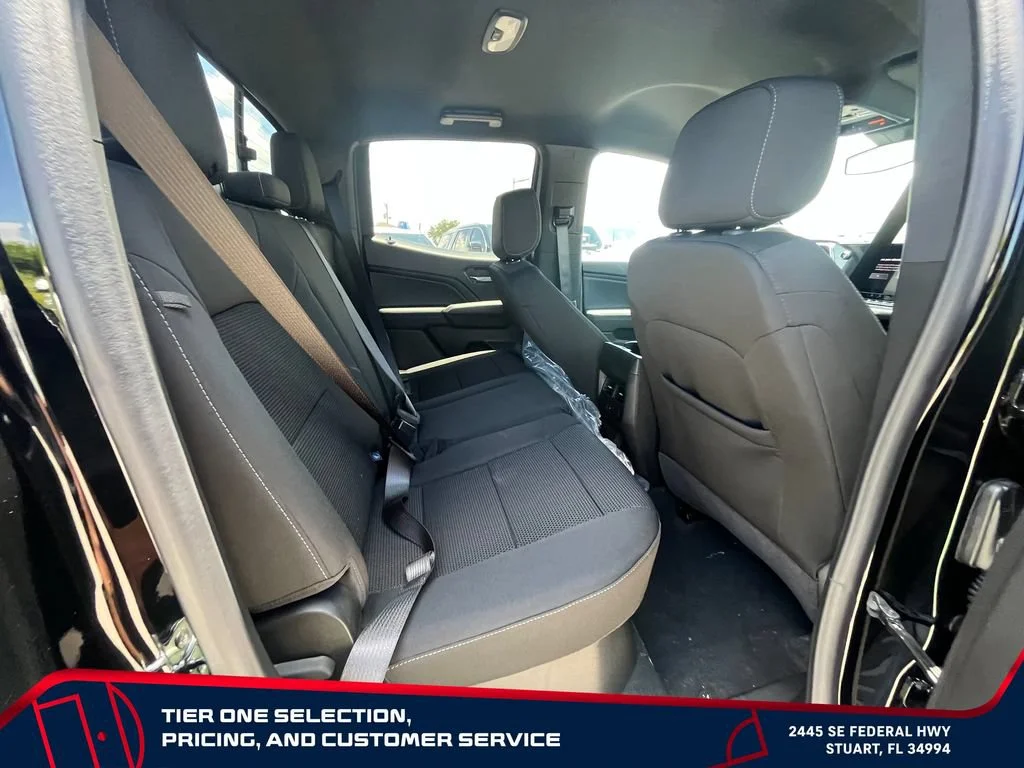 New 2026 Onyx Black GMC Elevation image 18