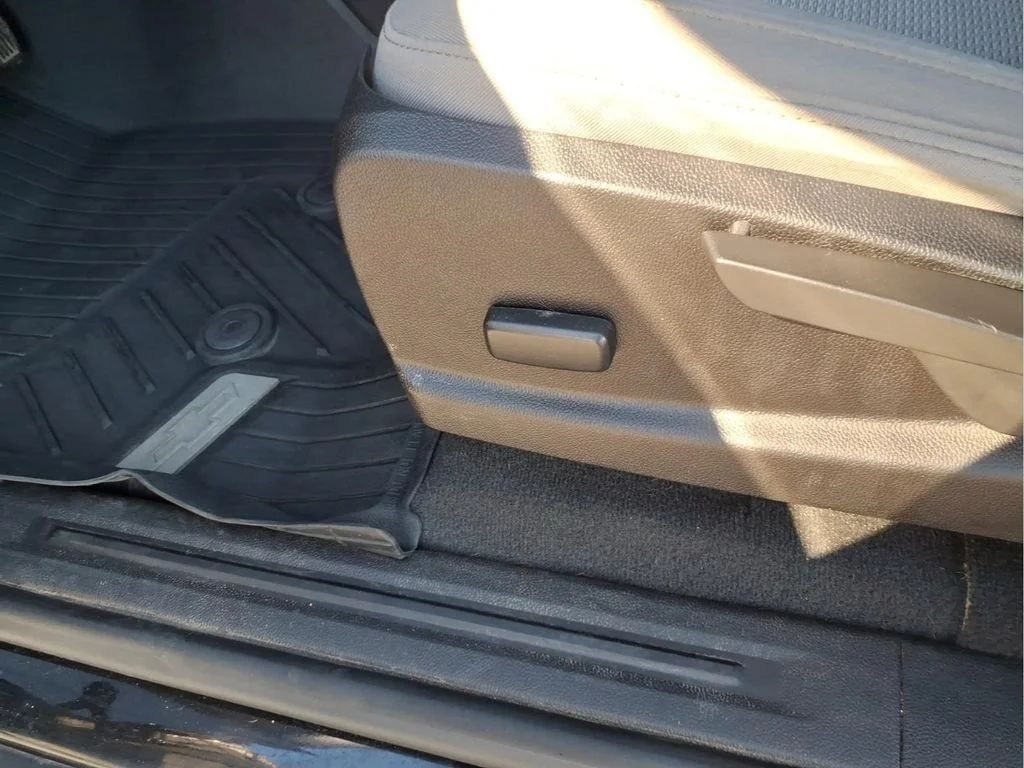 Certified Used 2019 Black Chevrolet Work Truck image 16