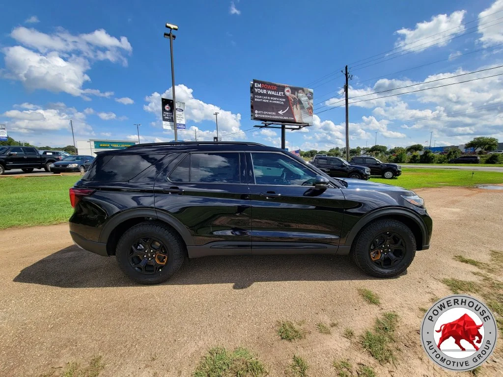 Used 2026 Black Ford Tremor image 6