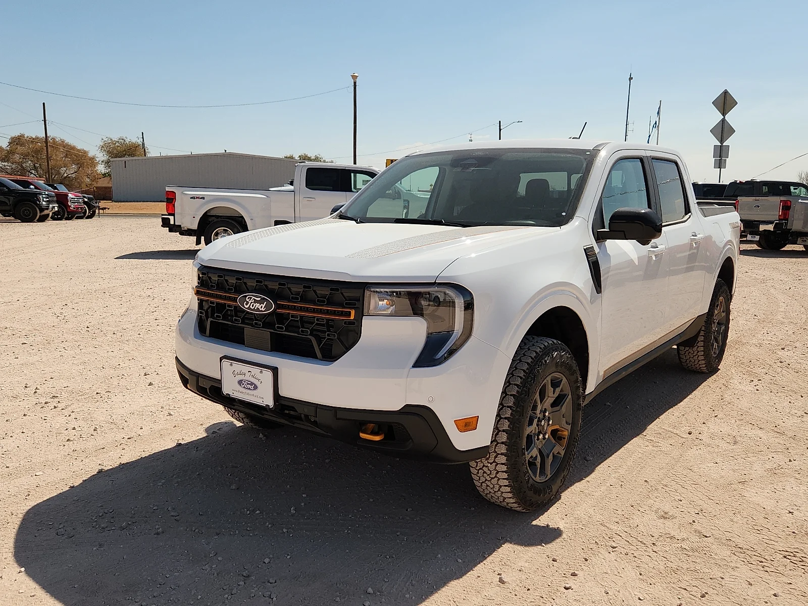 New 2026 Oxford White Ford Tremor image 3