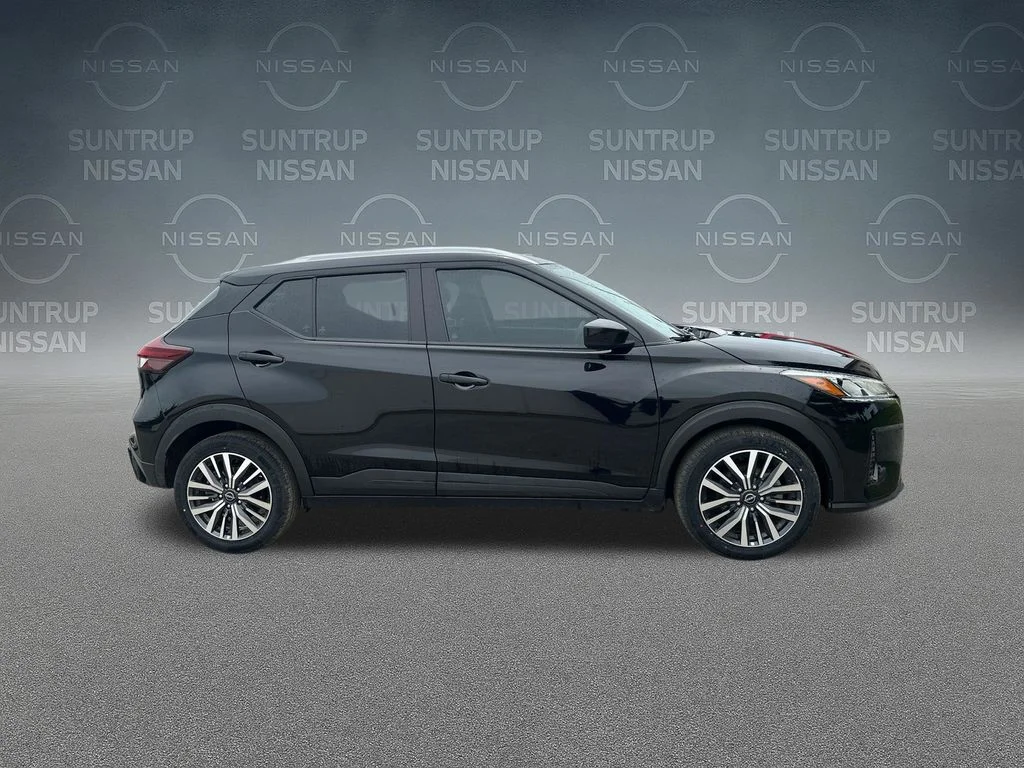 Used 2023 Black Nissan SV image 36