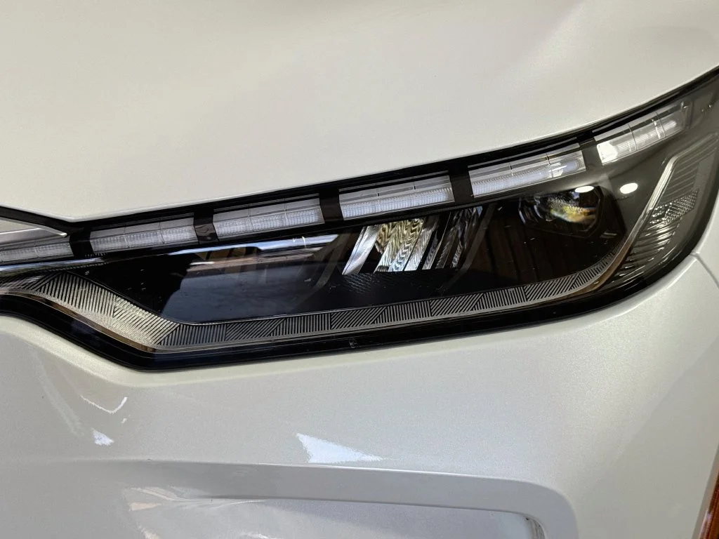 Certified Used 2027 White INFINITI LUXE image 43