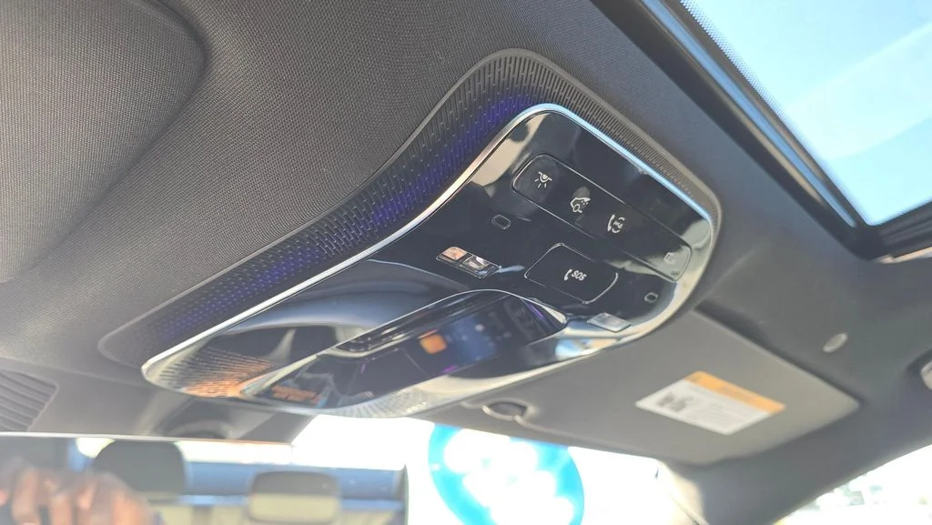 Used 2025 Black Mercedes-Benz C 300 image 35