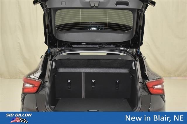 New 2026 Mosaic Black Metallic Chevrolet ACTIV image 10