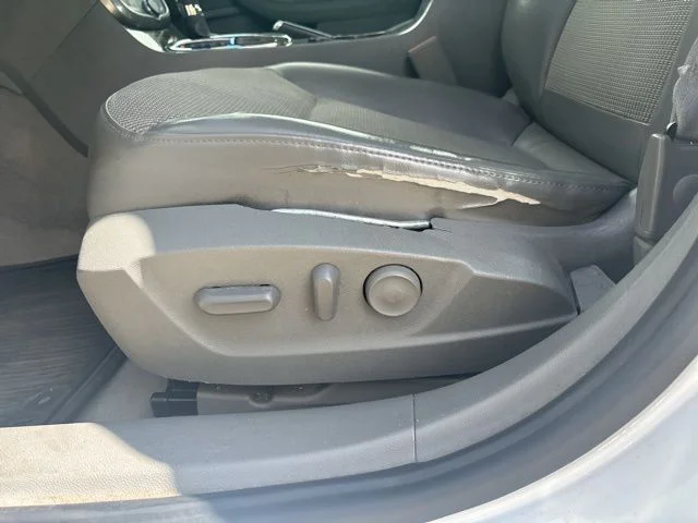 Used 2014 Summit White Chevrolet LT image 13
