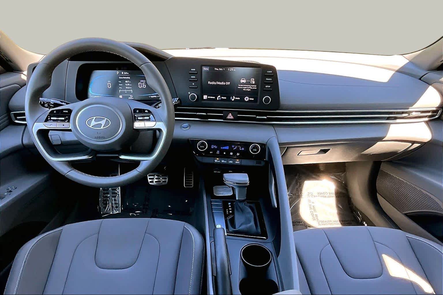 Used 2026 Serenity White Hyundai SEL Sport image 15