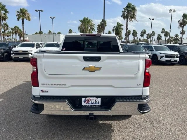 Used 2025 Summit White Chevrolet LT image 8