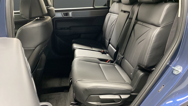 New 2027 Atlantis Blue Hyundai SEL image 23