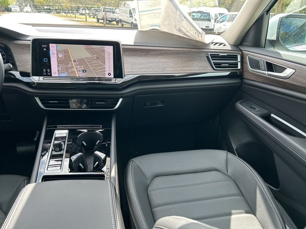 New 2026 White Volkswagen 2.0T SEL image 11