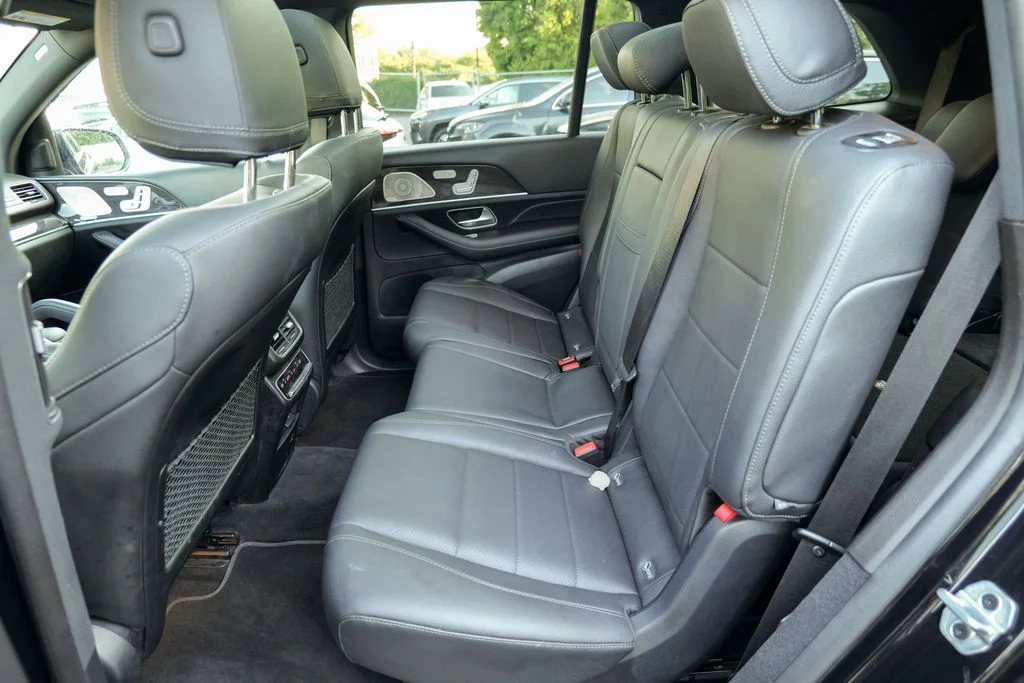 Used 2023 Black Mercedes-Benz GLS 450 image 26