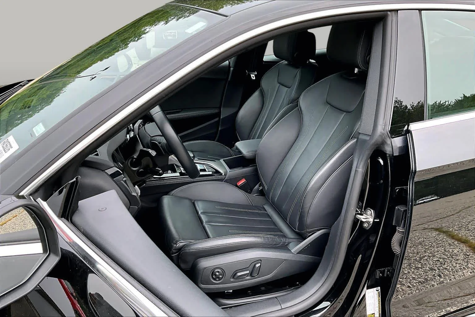 Certified Used 2024 Mythos Black Metallic Audi S line Premium Plus image 9